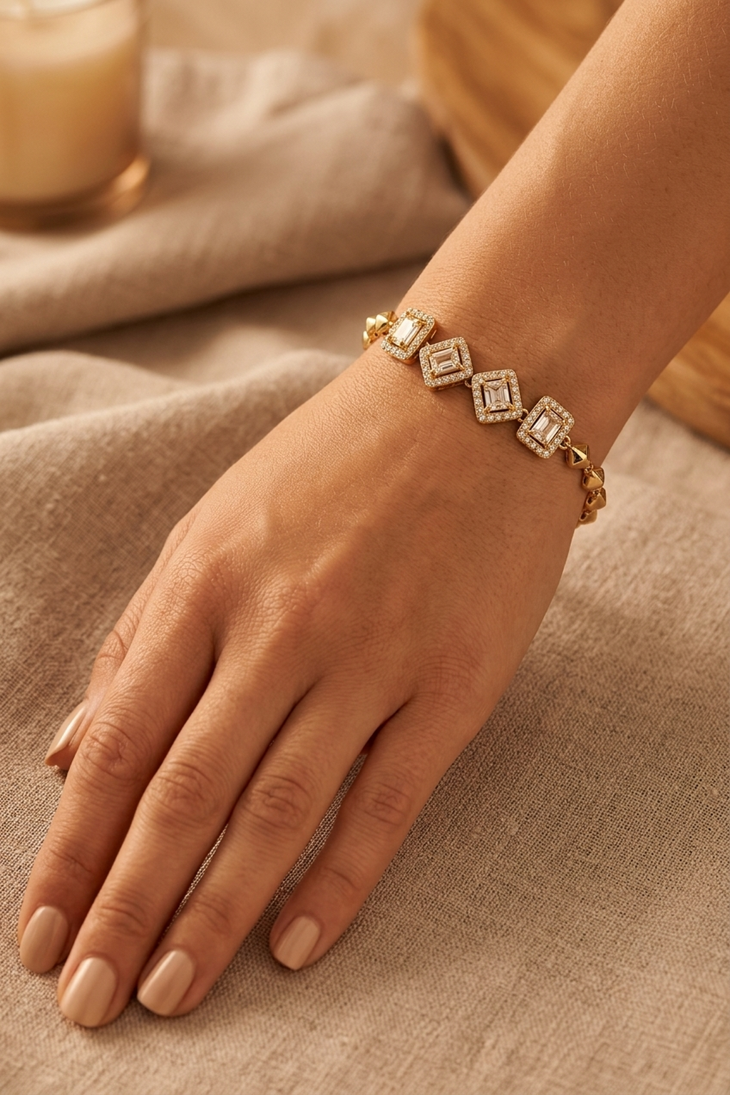 Aurelia Geometric Crystal Link Bracelet