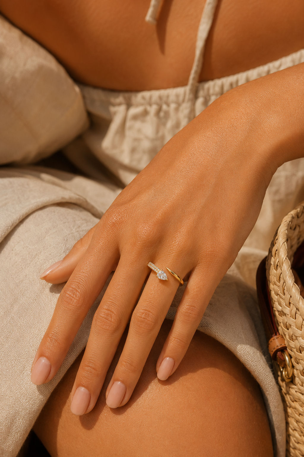 Luxe Teardrop Zircon Adjustable Ring