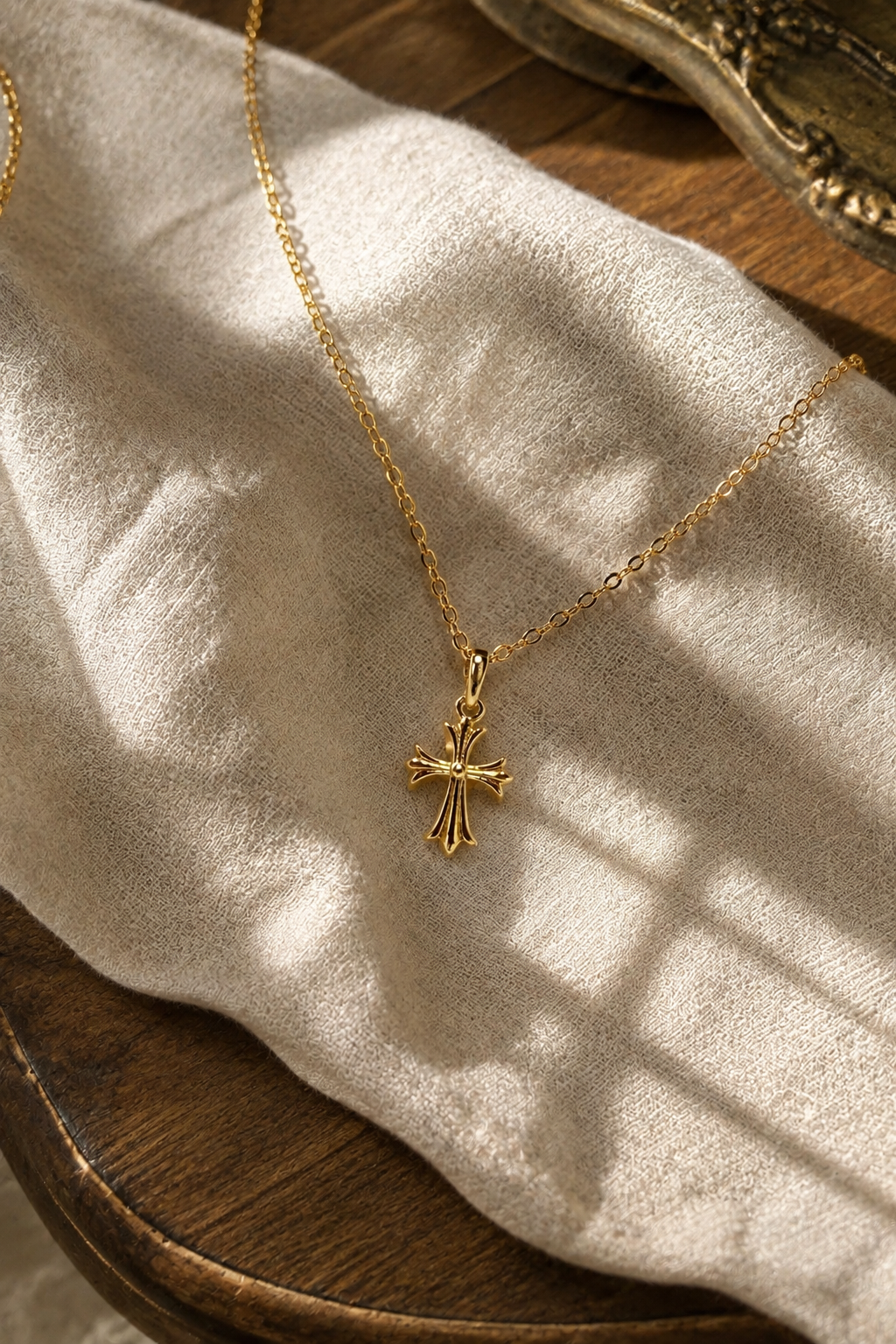 925 Sterling Silver Vintage Gothic Cross Pendant Necklace